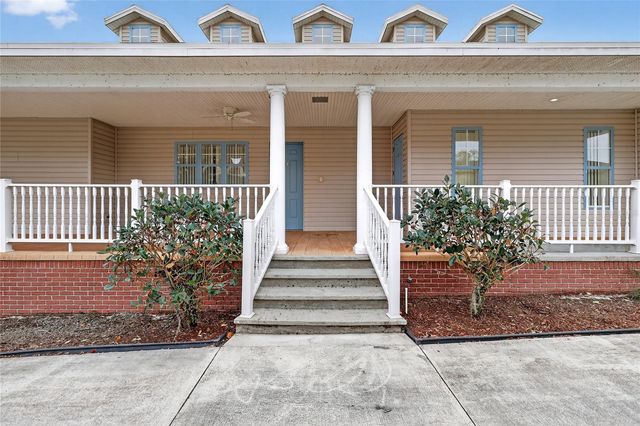 2128 LAKE ARIANA BOULEVARD, Auburndale, FL 33823