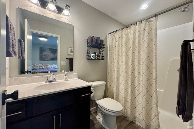 510 N Eastfield Circle, Milford, IN 46542