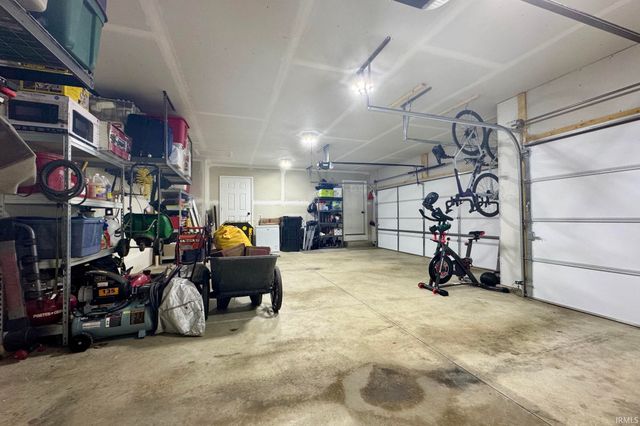 510 N Eastfield Circle, Milford, IN 46542