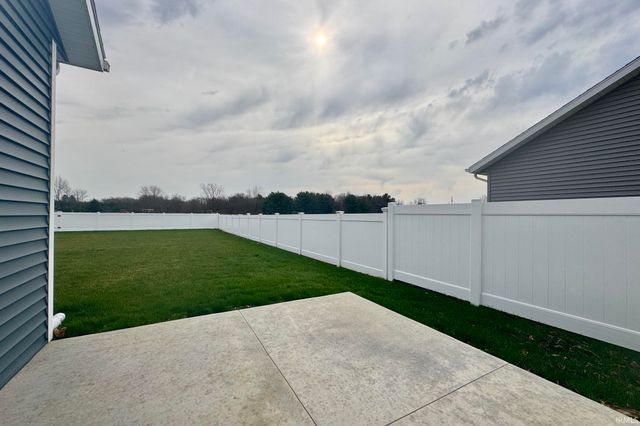 510 N Eastfield Circle, Milford, IN 46542