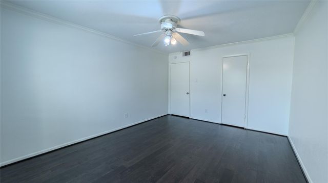 7575 Katy Freeway 103, Houston, TX 77024