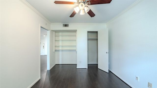 7575 Katy Freeway 103, Houston, TX 77024