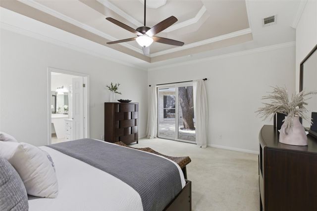 9 Hillway DR, Round Rock, TX 78664