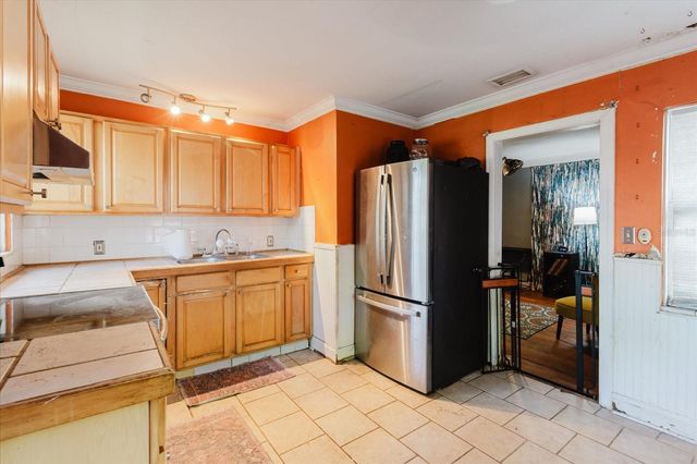 765 60TH AVENUE NE, St Petersburg, FL 33703