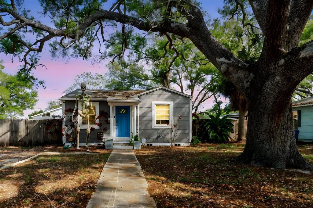 765 60TH AVENUE NE, St Petersburg, FL 33703