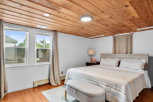 628 Broadway - Aka 628 Ward Ter, Lynnfield, MA 01940
