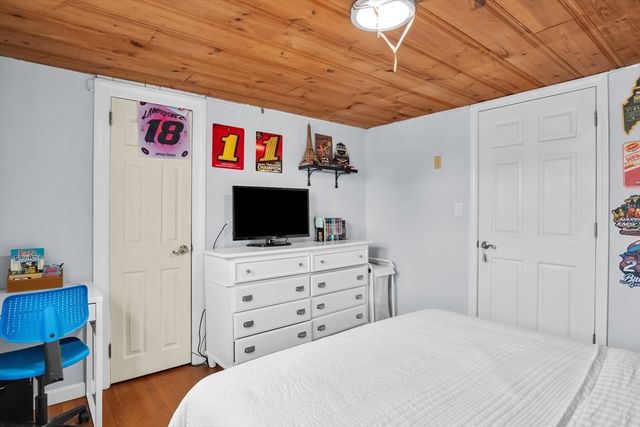 628 Broadway - Aka 628 Ward Ter, Lynnfield, MA 01940