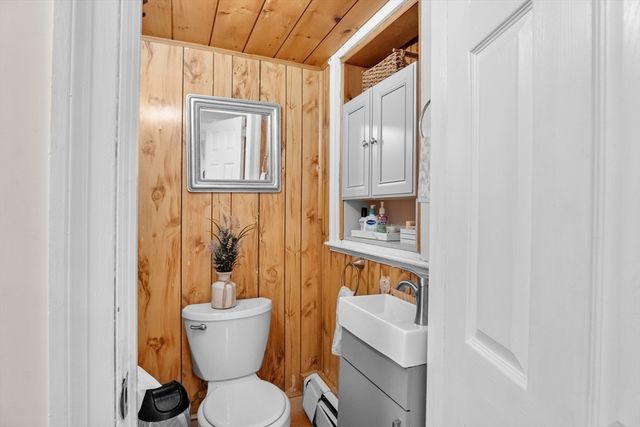628 Broadway - Aka 628 Ward Ter, Lynnfield, MA 01940