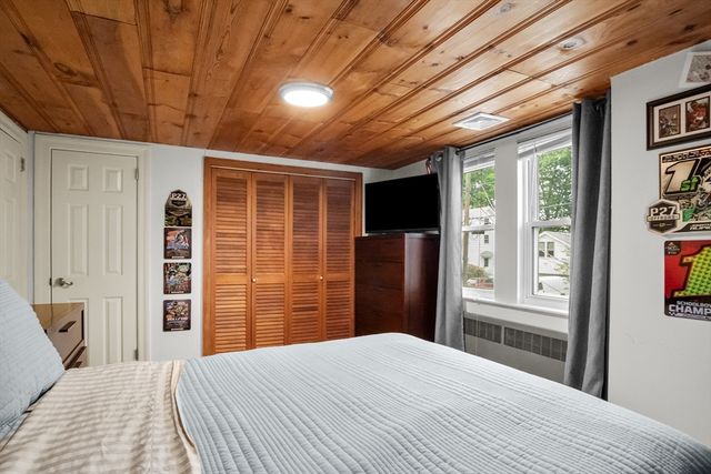 628 Broadway - Aka 628 Ward Ter, Lynnfield, MA 01940