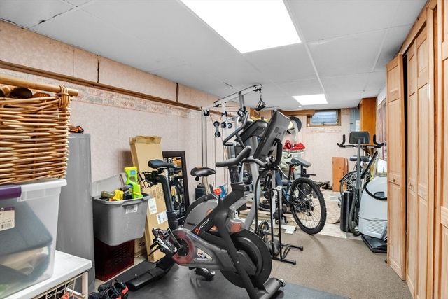628 Broadway - Aka 628 Ward Ter, Lynnfield, MA 01940