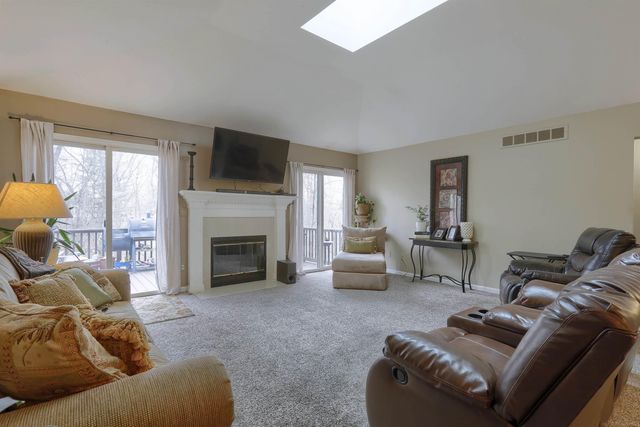 38895 Ridgeview Circle 58, Clinton Township, MI 48036