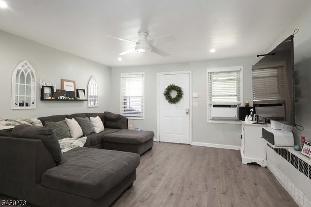 661 Leone St, Woodbridge Twp., NJ 07095