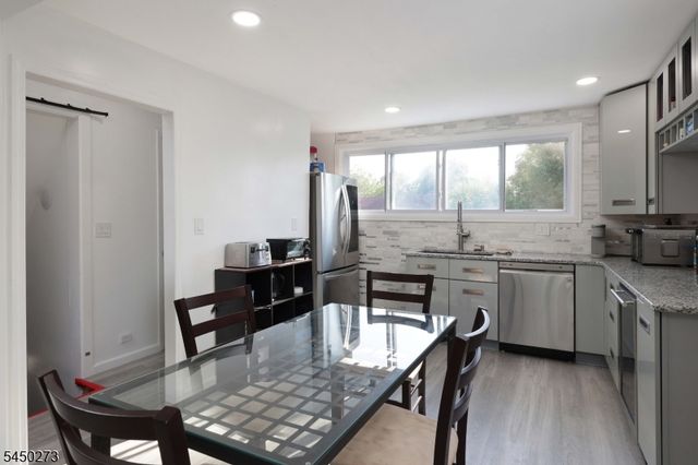 661 Leone St, Woodbridge Twp., NJ 07095