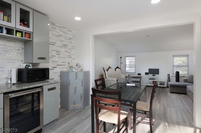 661 Leone St, Woodbridge Twp., NJ 07095