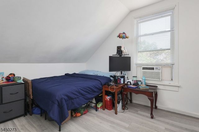 661 Leone St, Woodbridge Twp., NJ 07095