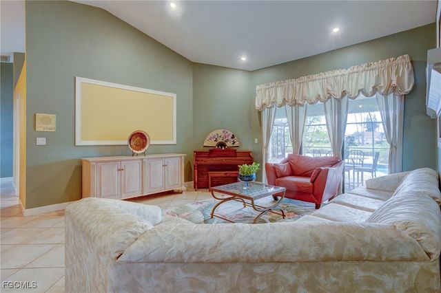 7584 Eagles Flight LN, Fort Myers, FL 33912