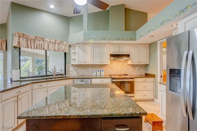 7584 Eagles Flight LN, Fort Myers, FL 33912