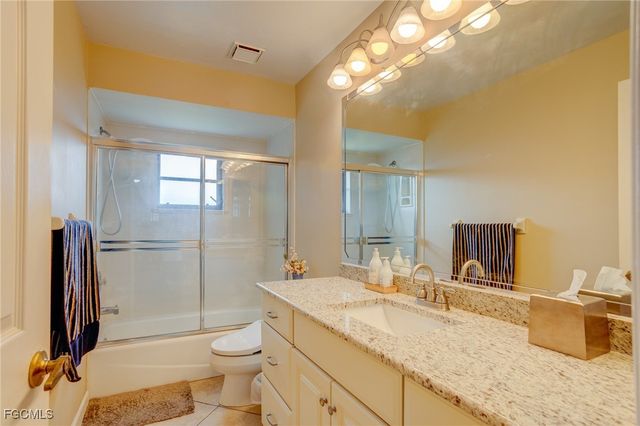 7584 Eagles Flight LN, Fort Myers, FL 33912