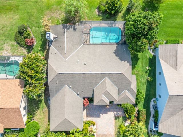 7584 Eagles Flight LN, Fort Myers, FL 33912