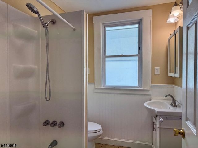 193 Hillside Ave 3, Glen Ridge Boro Twp., NJ 07028