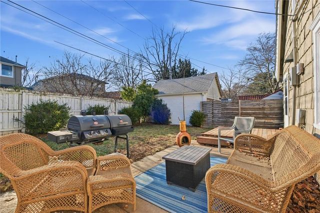 309 E 69th Street, Kansas City, MO 64113