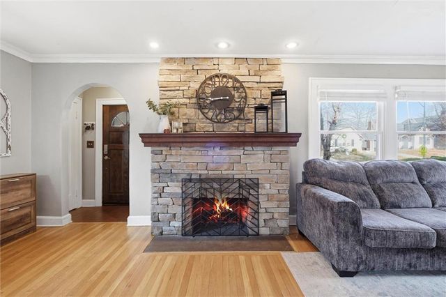 309 E 69th Street, Kansas City, MO 64113