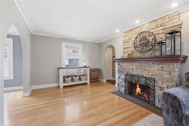 309 E 69th Street, Kansas City, MO 64113