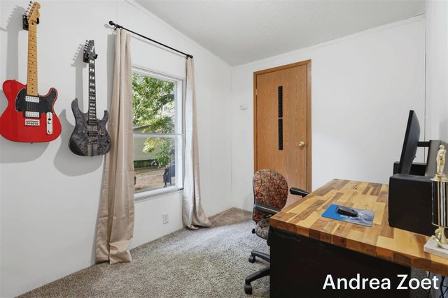 1705 Archwood Drive, Wayland, MI 49348