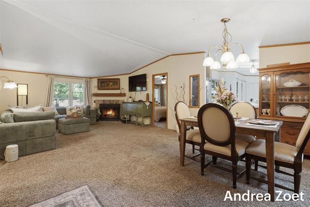 1705 Archwood Drive, Wayland, MI 49348