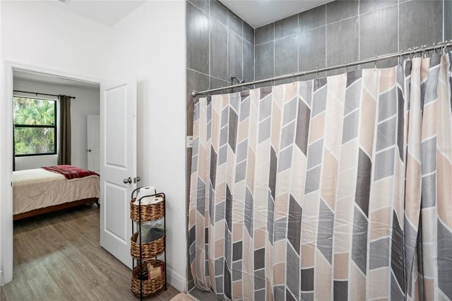 8031 SANDY CIR, Labelle, FL 33935