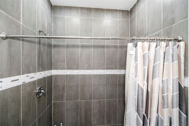 8031 SANDY CIR, Labelle, FL 33935