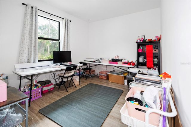 8031 SANDY CIR, Labelle, FL 33935