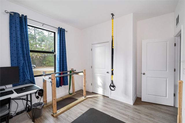 8031 SANDY CIR, Labelle, FL 33935