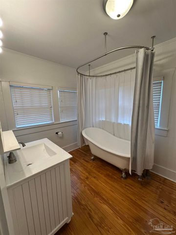 119 N J St, Pensacola, FL 32502