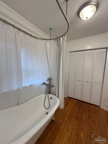 119 N J St, Pensacola, FL 32502