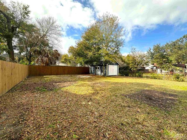 119 N J St, Pensacola, FL 32502