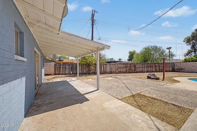 1624 N REVERE Street, Mesa, AZ 85201