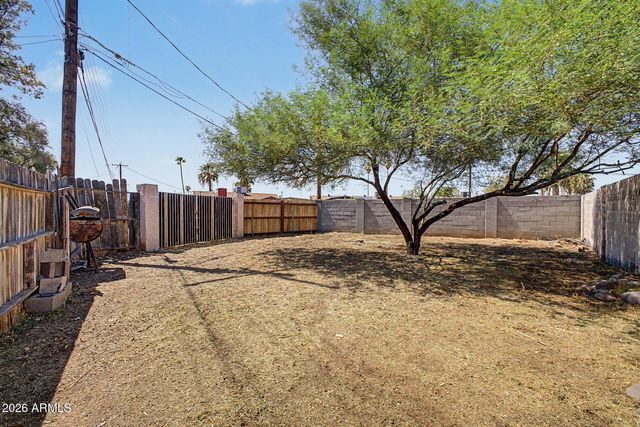 1624 N REVERE Street, Mesa, AZ 85201