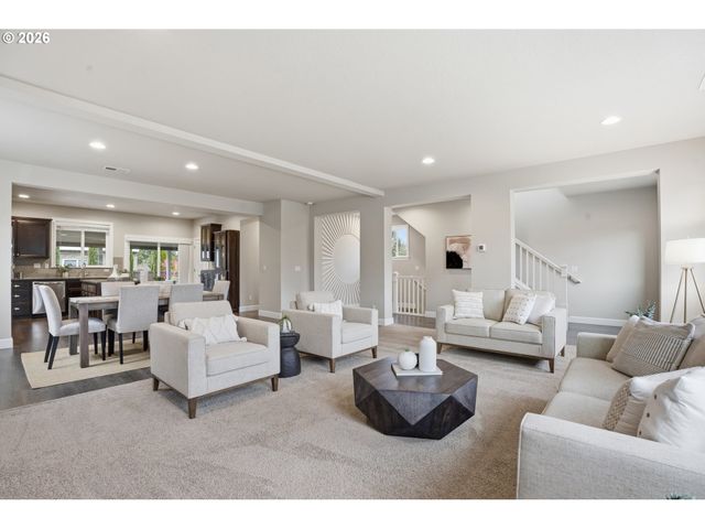 15557 Sw WREN Ln, Beaverton, OR 97007