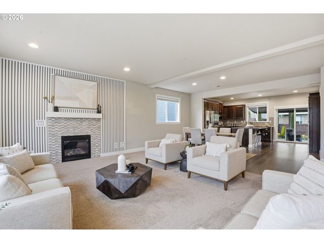 15557 Sw WREN Ln, Beaverton, OR 97007