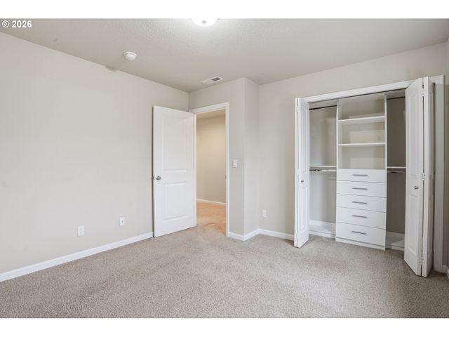 15557 Sw WREN Ln, Beaverton, OR 97007