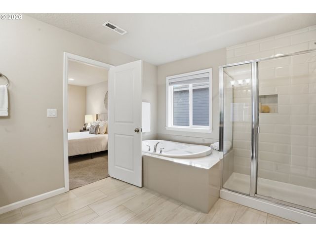 15557 Sw WREN Ln, Beaverton, OR 97007