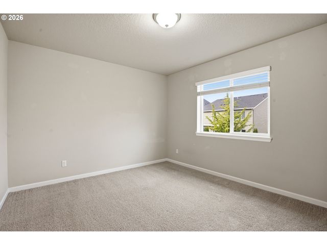 15557 Sw WREN Ln, Beaverton, OR 97007