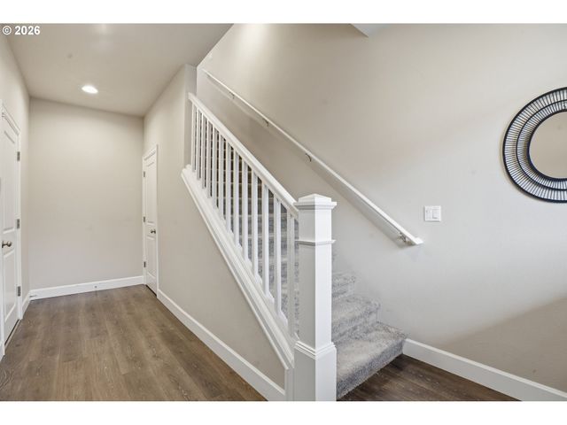 15557 Sw WREN Ln, Beaverton, OR 97007