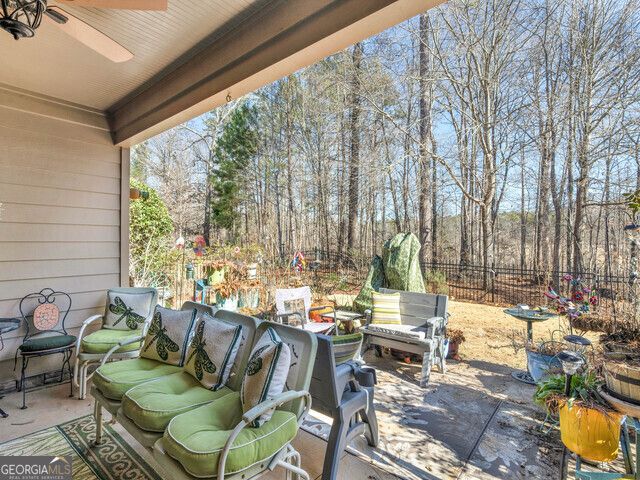 1141 Pebble Creek Lane, Locust Grove, GA 30248