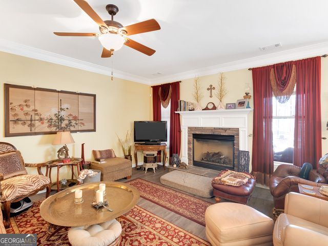 1141 Pebble Creek Lane, Locust Grove, GA 30248