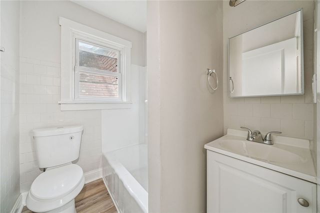 907 Vermont Avenue, White Oak, PA 15131