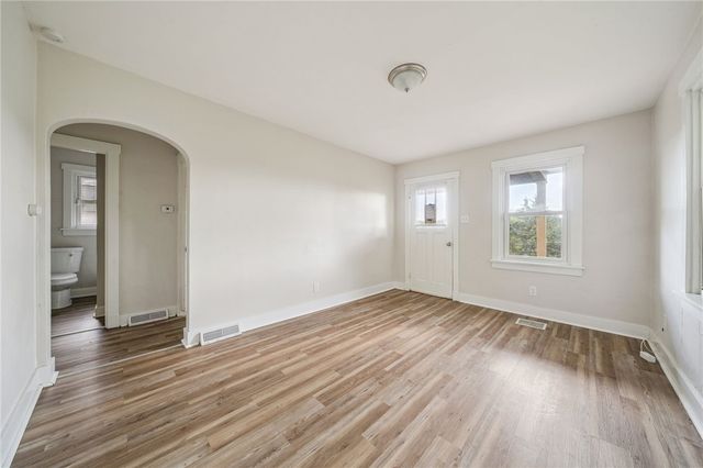 907 Vermont Avenue, White Oak, PA 15131