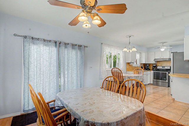 470 Ontario Street, Ronkonkoma, NY 11779