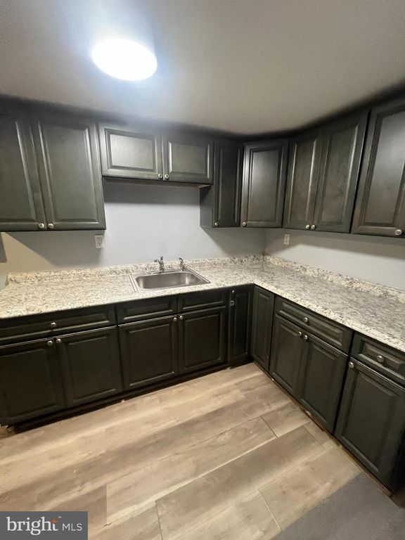 1145 VALLEY STATION RD, Coatesville, PA 19320